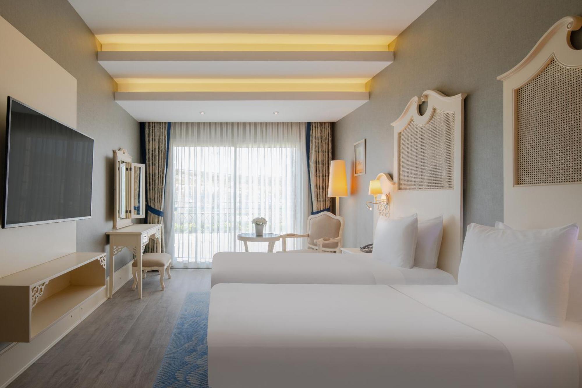 Dolce By Wyndham Cesme Alacati Exterior photo