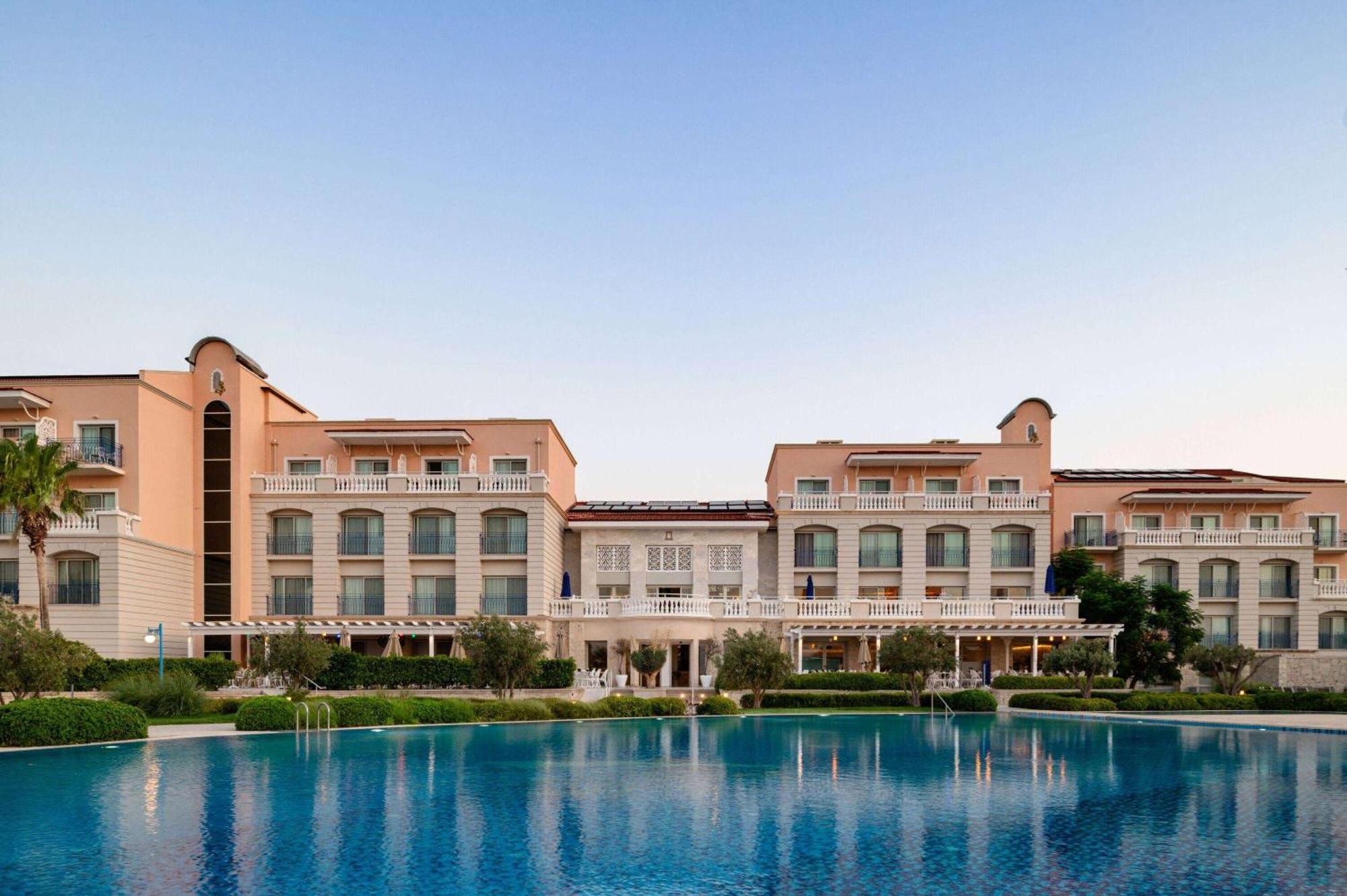 Dolce By Wyndham Cesme Alacati Exterior photo