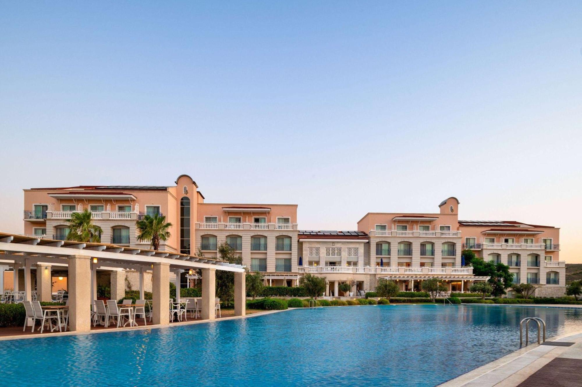 Dolce By Wyndham Cesme Alacati Exterior photo