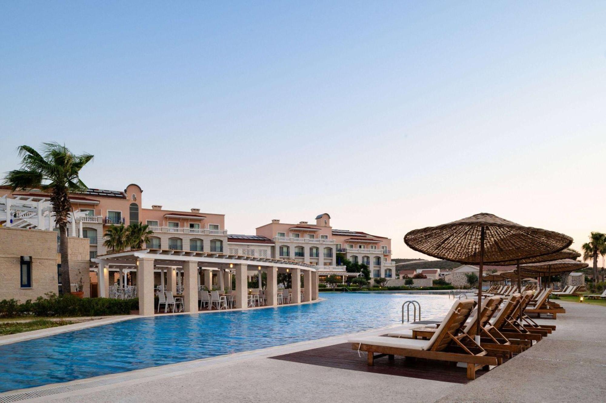 Dolce By Wyndham Cesme Alacati Exterior photo