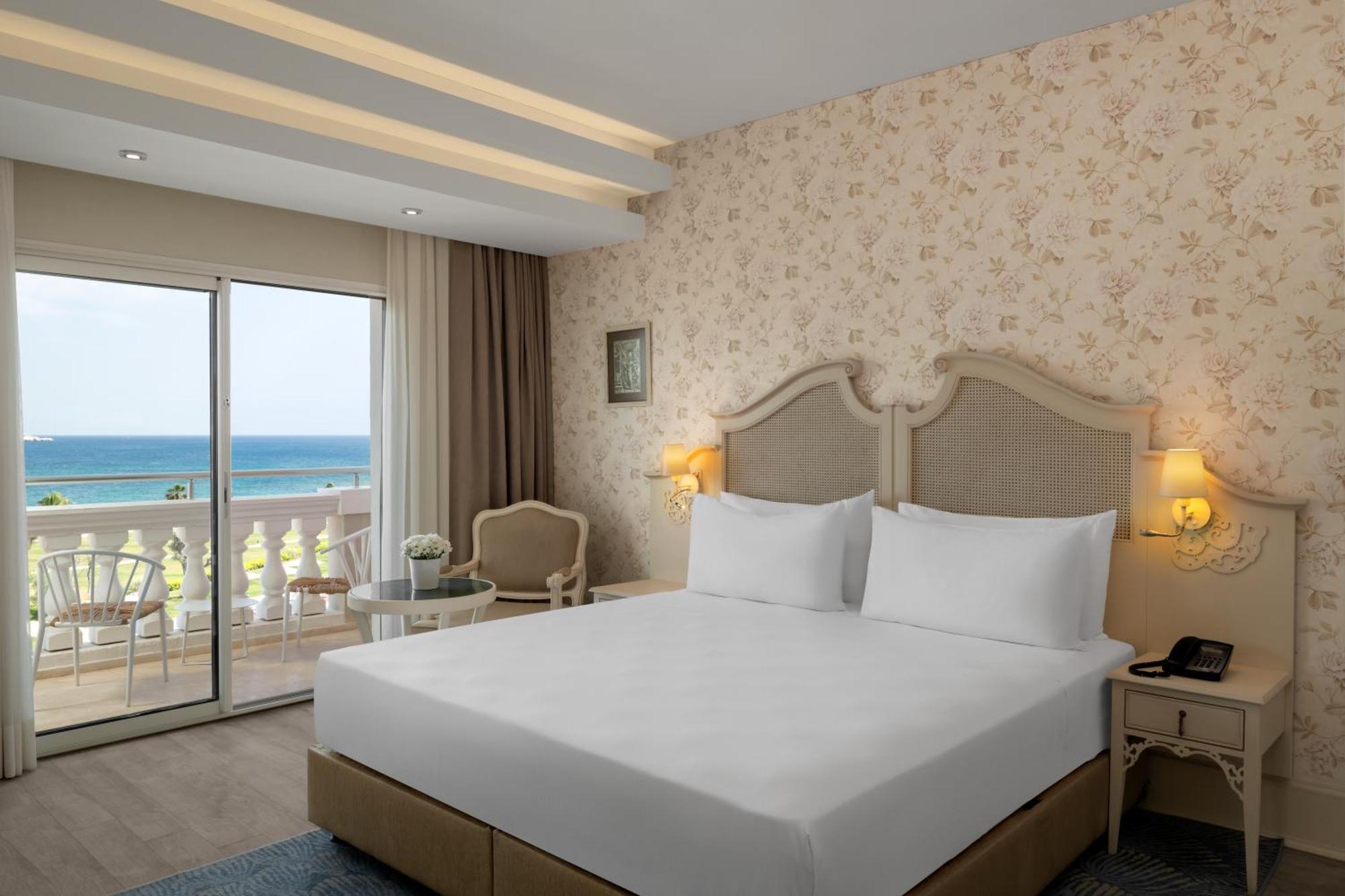 Dolce By Wyndham Cesme Alacati Exterior photo